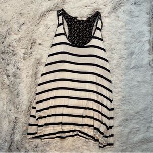 Le Lis Striped Tank Top